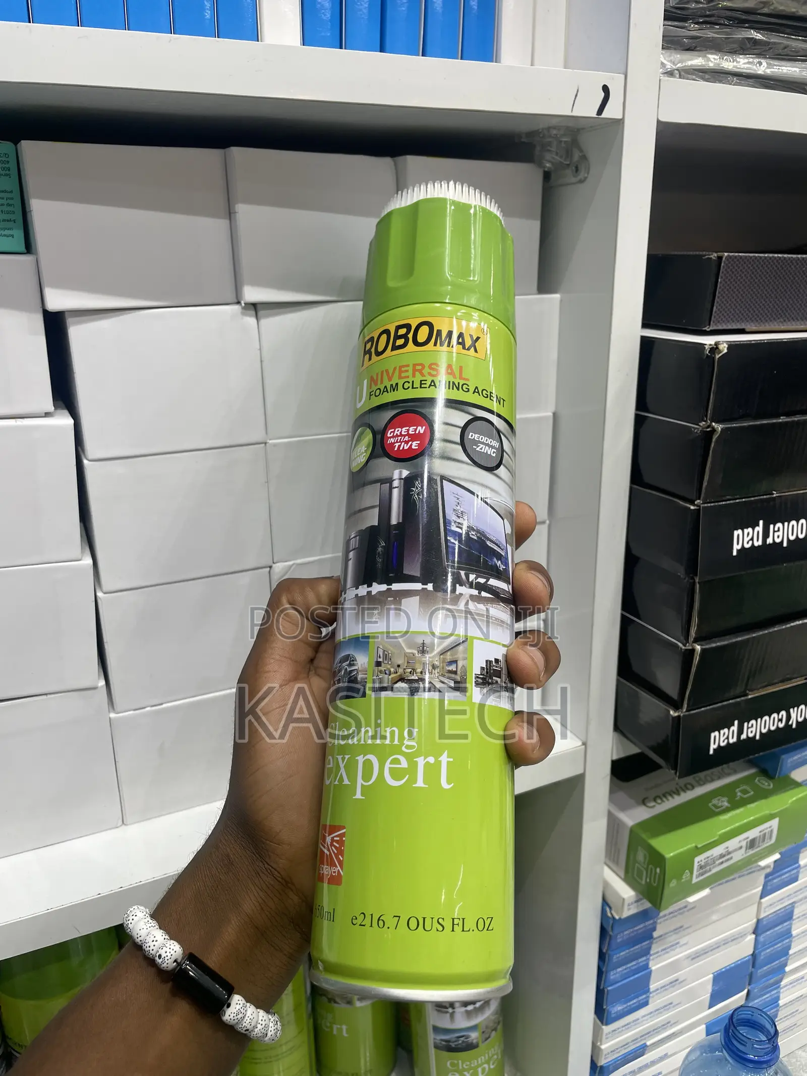 Universal Foam Cleaning Agent