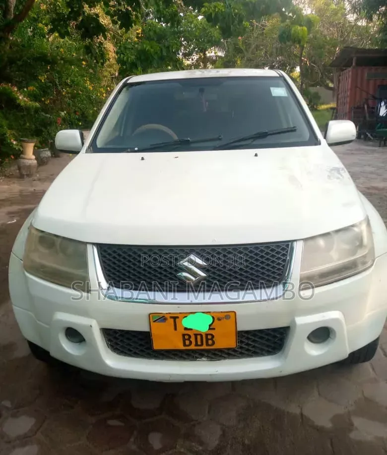 Suzuki Grand Vitara 2008 Off white