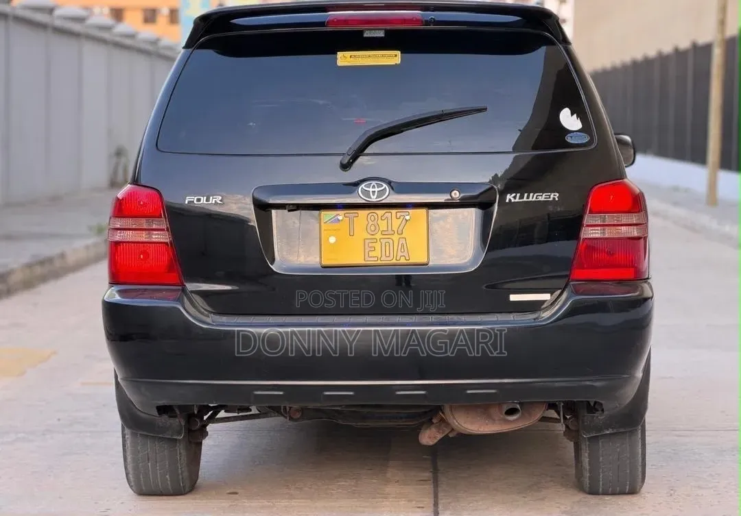Toyota Kluger 2006 Black