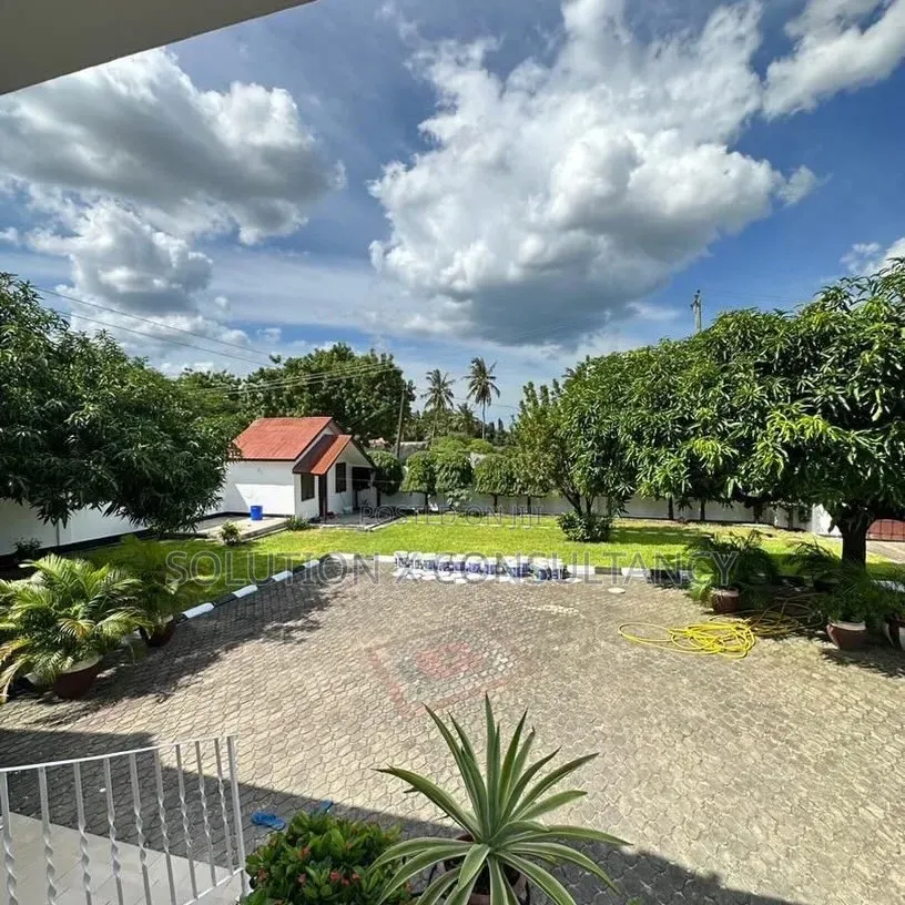 4bdrm Apartment in Mbezi Beach for rent