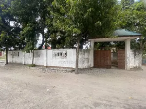 3bdrm House in Ukonga for sale