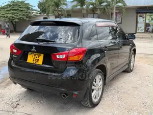 Mitsubishi RVR 2013 Black