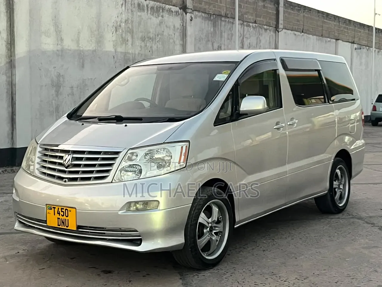 Toyota Alphard 2004 Silver