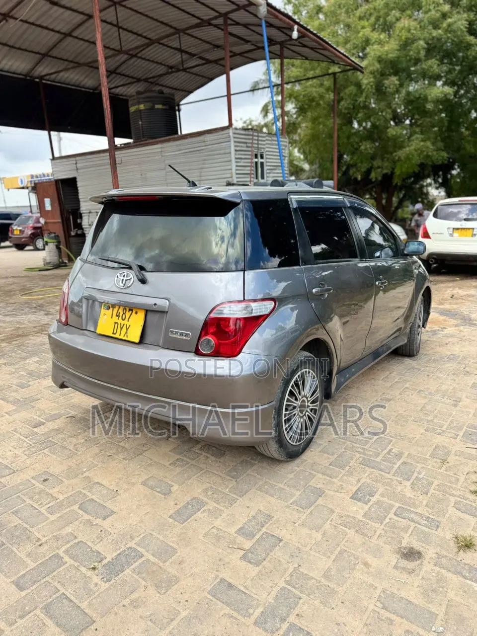 Toyota IST 2004 Gray
