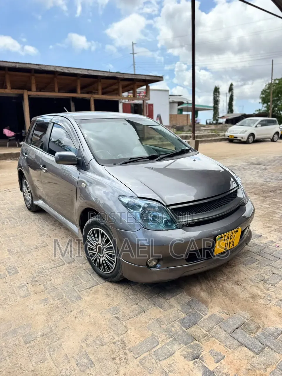 Toyota IST 2004 Gray