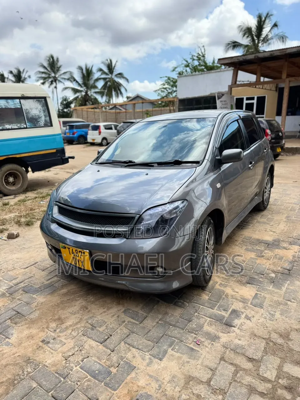 Toyota IST 2004 Gray