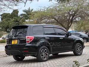 Subaru Forester 2010 Black