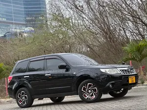 Subaru Forester 2010 Black
