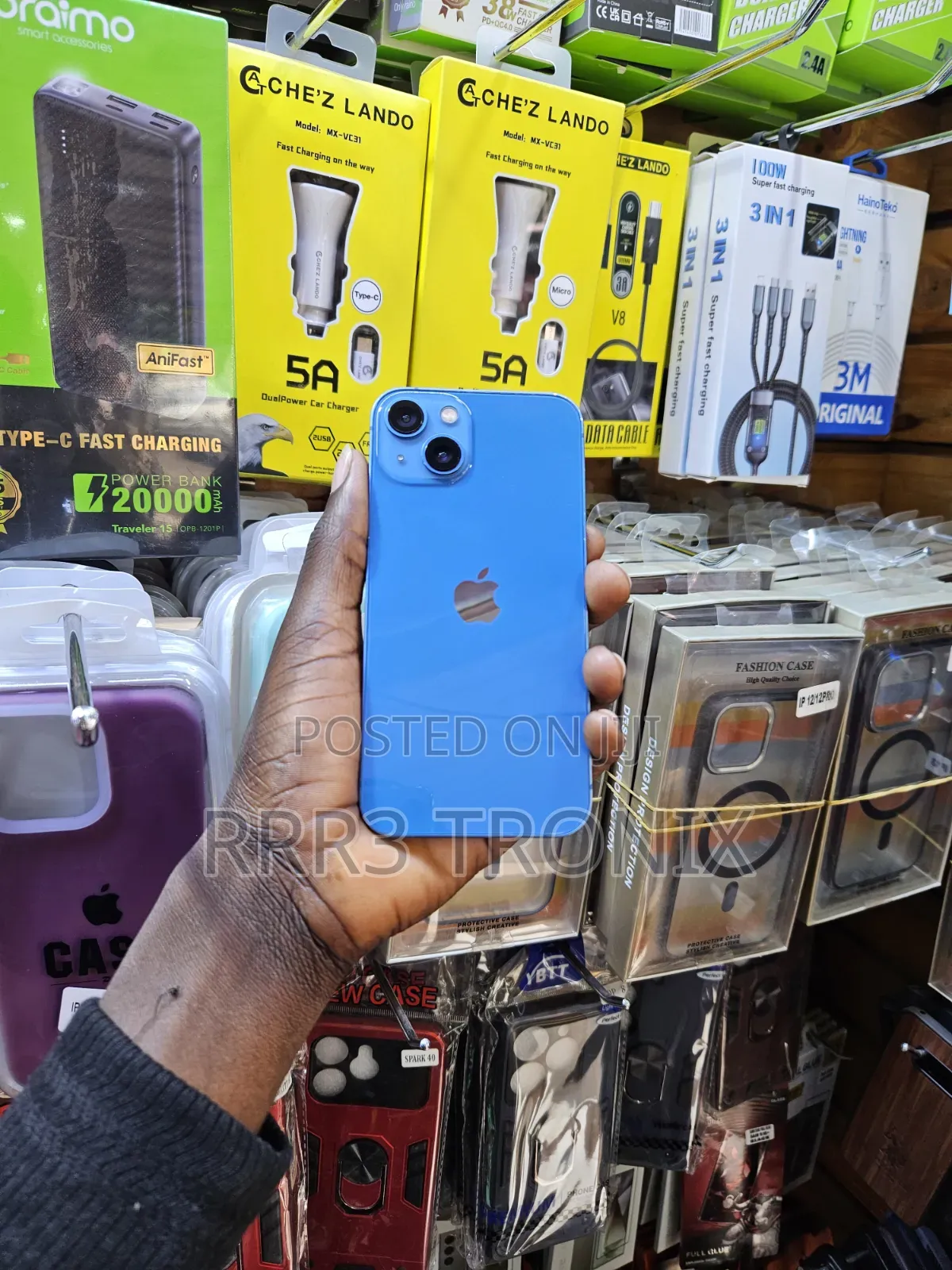 New Apple iPhone 13 128 GB Blue