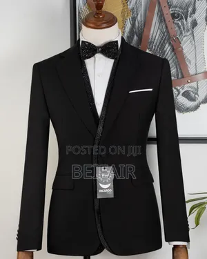Suits Mpya Nyeusi Kali