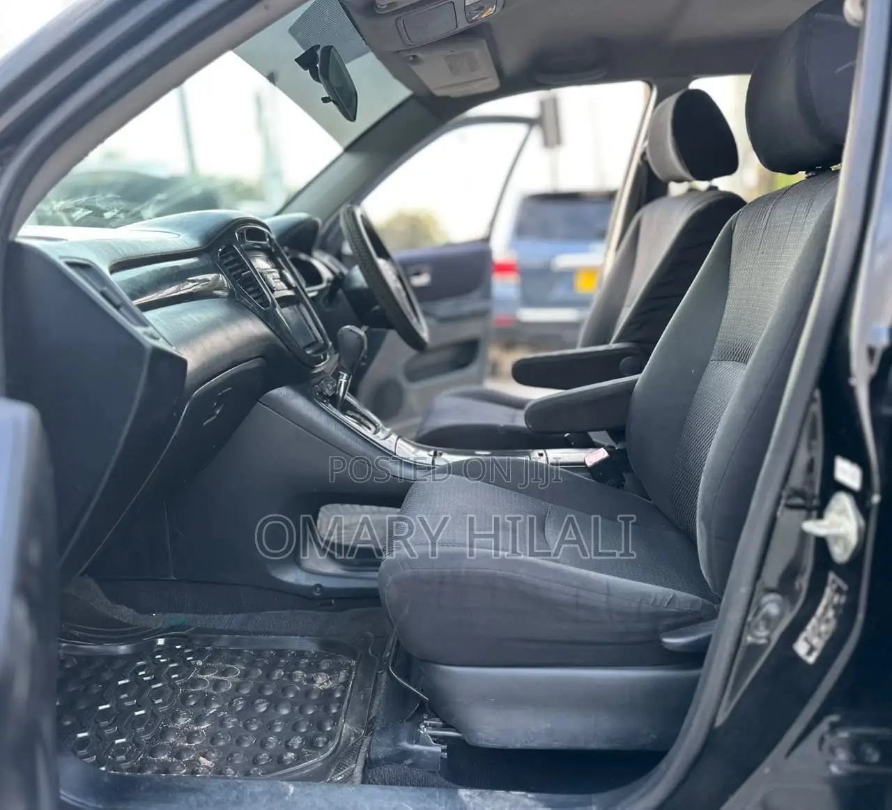 Toyota Kluger 2004 Black