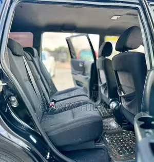 Toyota Kluger 2004 Black