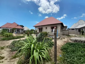 3bdrm House in Kigamboni Kibugumo for sale