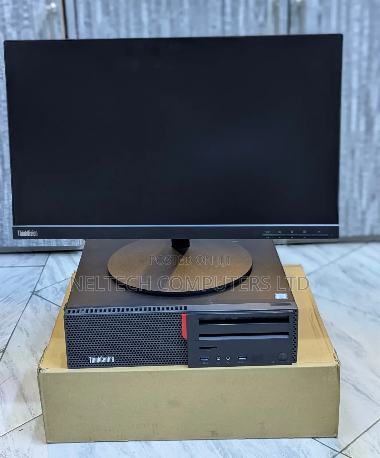Desktop Computer Lenovo ThinkCentre M700 4GB Intel Core i3 HDD 320GB