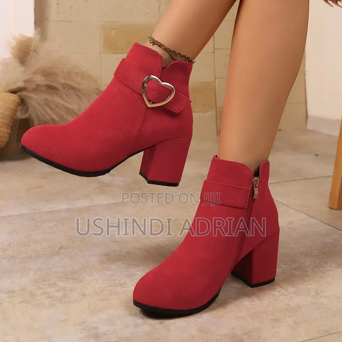 Premium Raba—signature Editionsize: 37 • 38 • 39 • 40 • 41 • 42