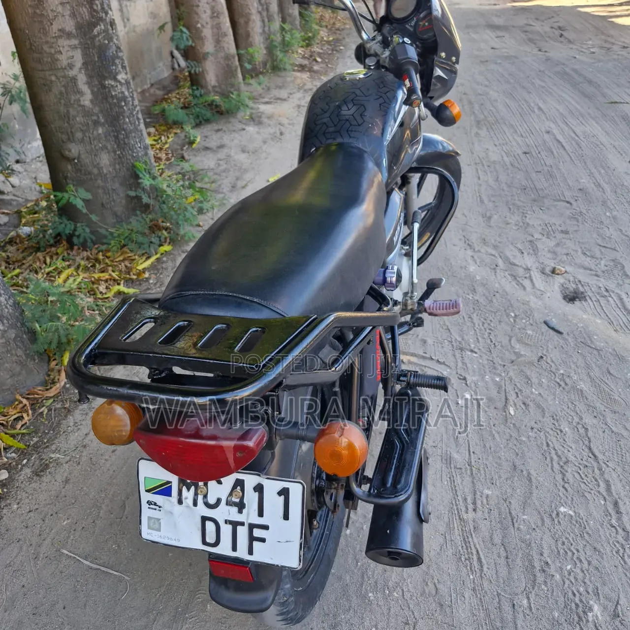 Bajaj Boxer 125 2026 Black