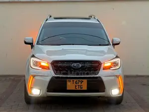 Subaru Forester 2016 White