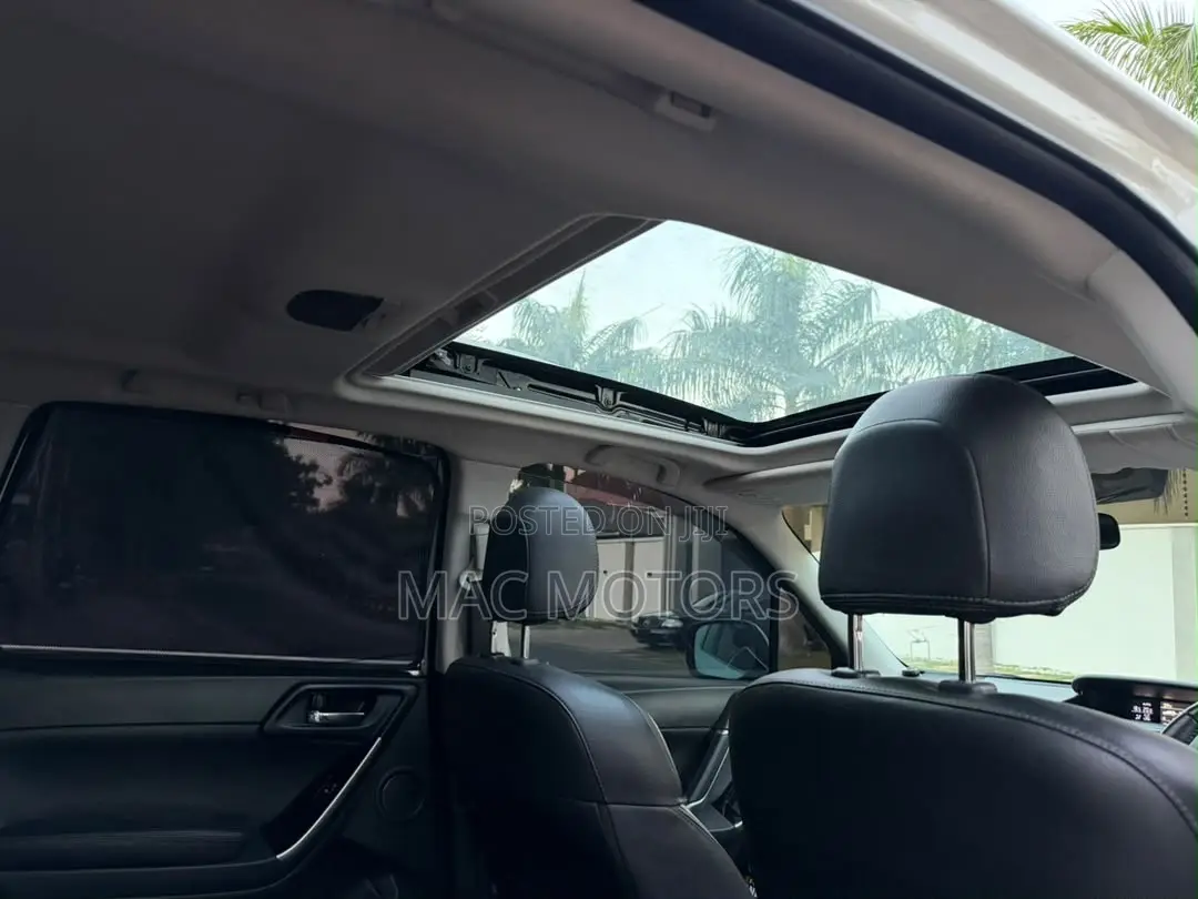 Subaru Forester 2016 White