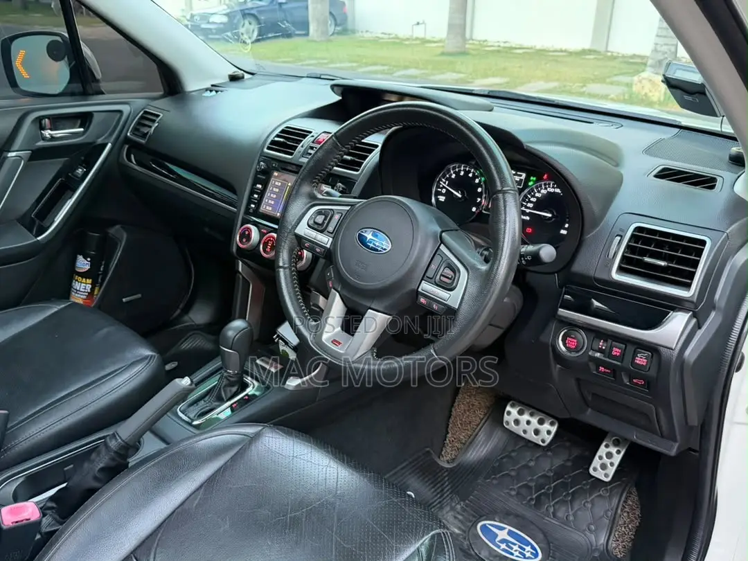 Subaru Forester 2016 White