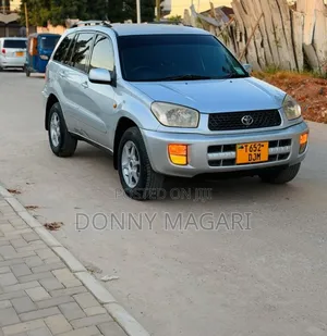 Toyota RAV4 Automatic 2000 Silver