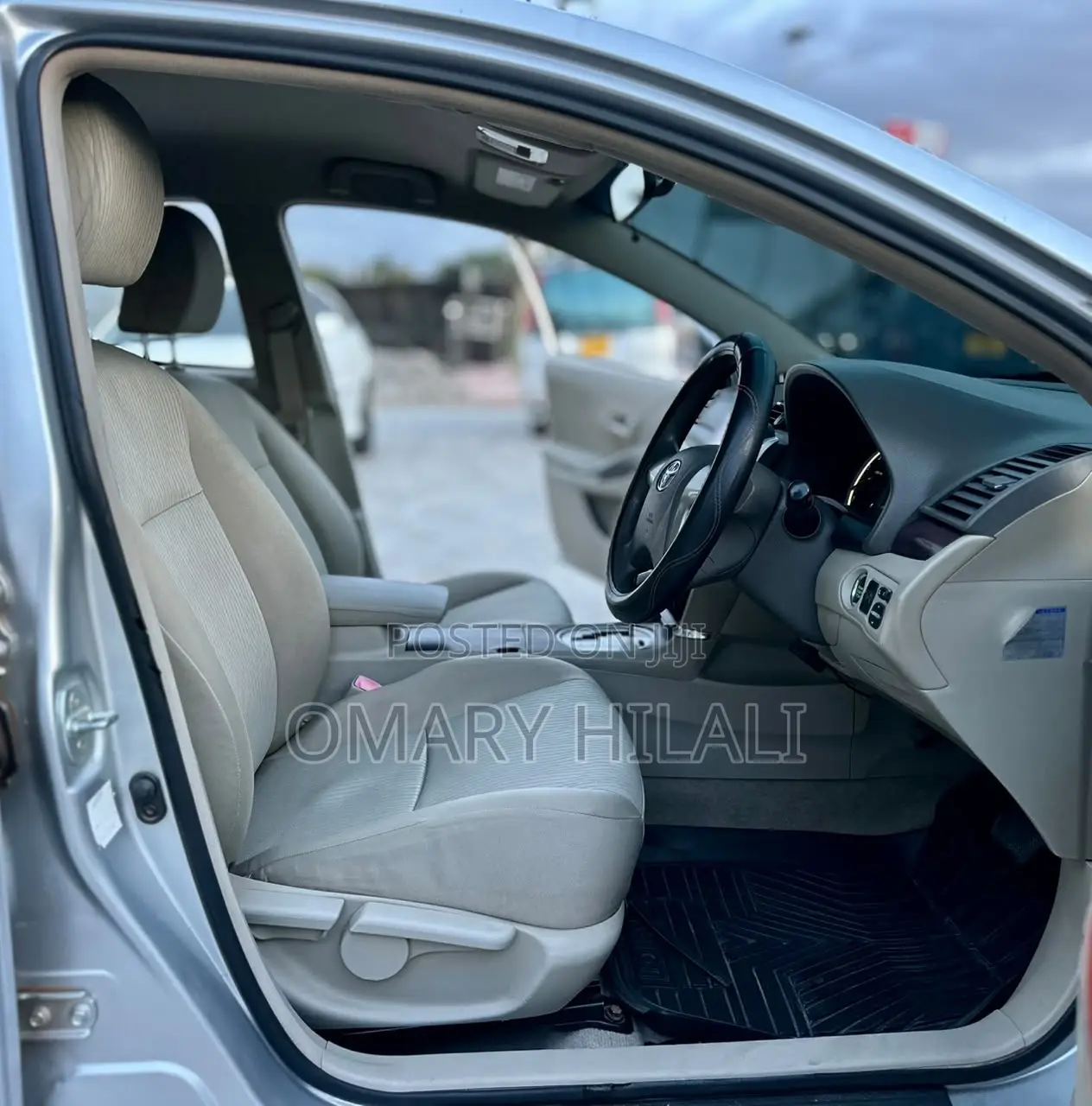 Toyota Premio 2010 Silver