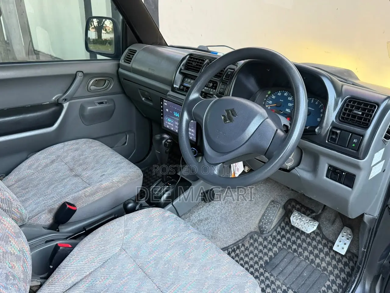 Suzuki Jimny 2000 Black