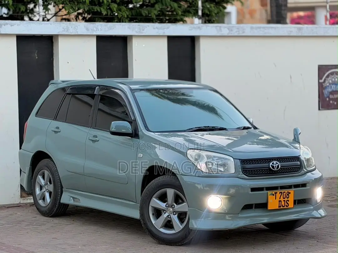 Toyota RAV4 2005 Green
