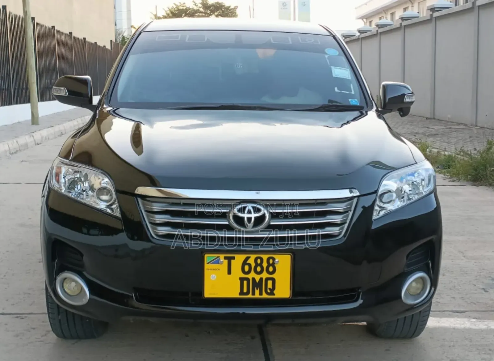 Toyota Vanguard 2010 Black