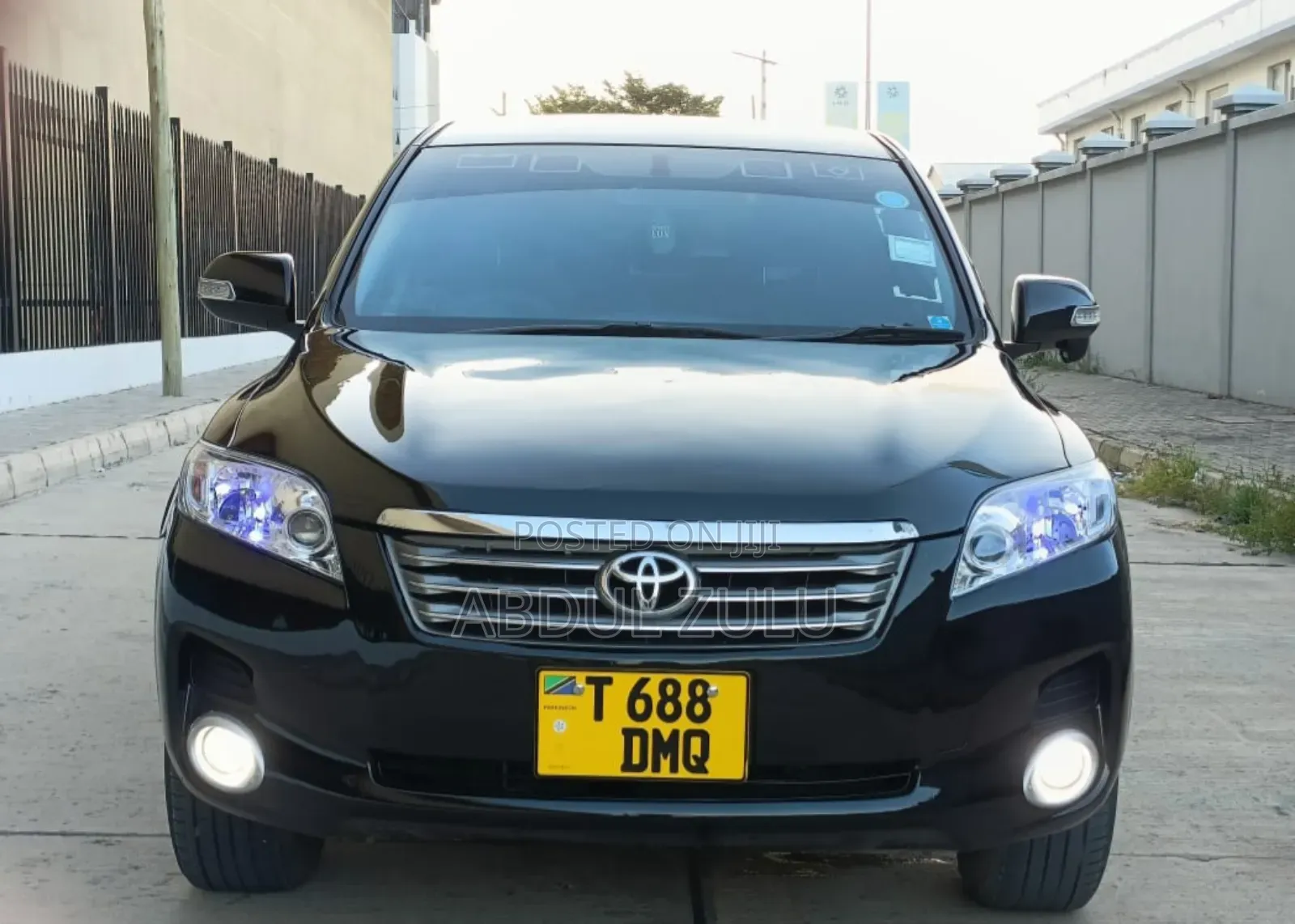Toyota Vanguard 2010 Black