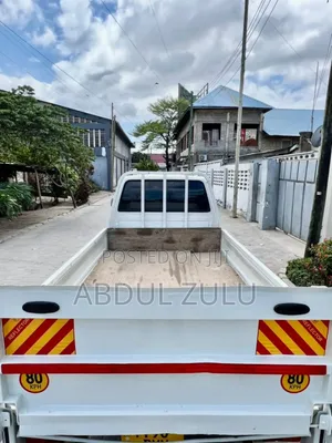 Toyota TownAce 2003 White