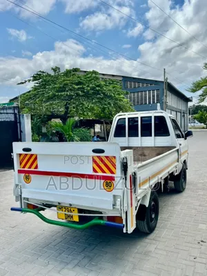 Toyota TownAce 2003 White