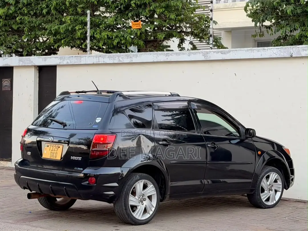 Toyota Voltz 2004 Black