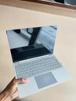 Laptop Microsoft Surface Go 8GB Intel Core i5 SSD 256GB