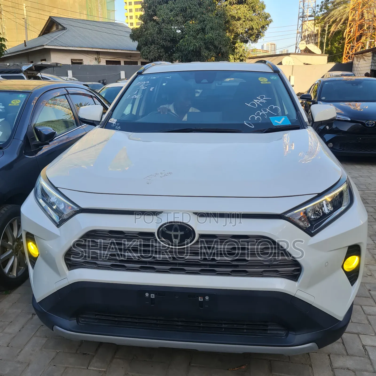 Toyota RAV4 2019 White