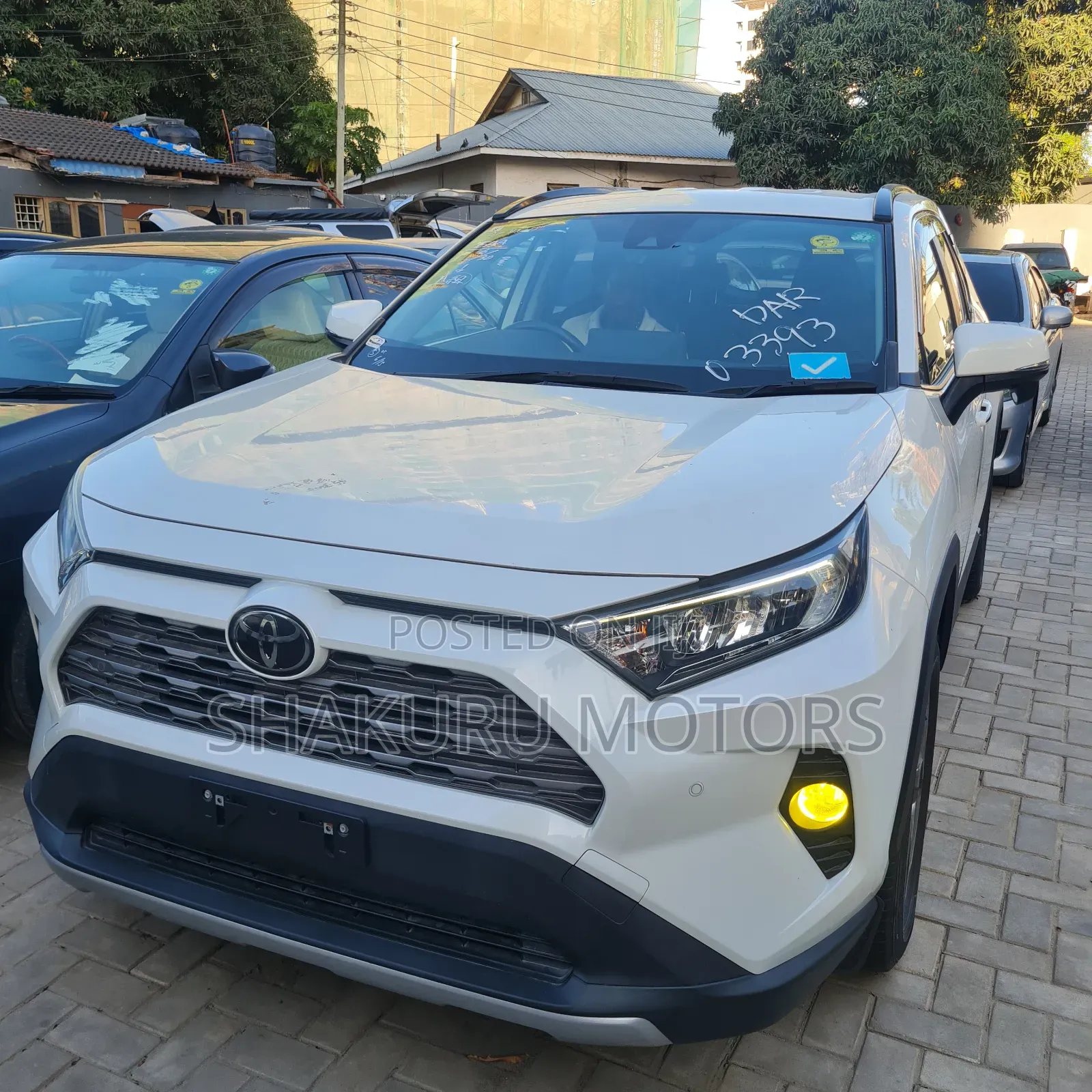 Toyota RAV4 2019 White