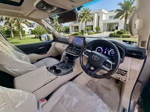 Toyota Land Cruiser 2025 Beige