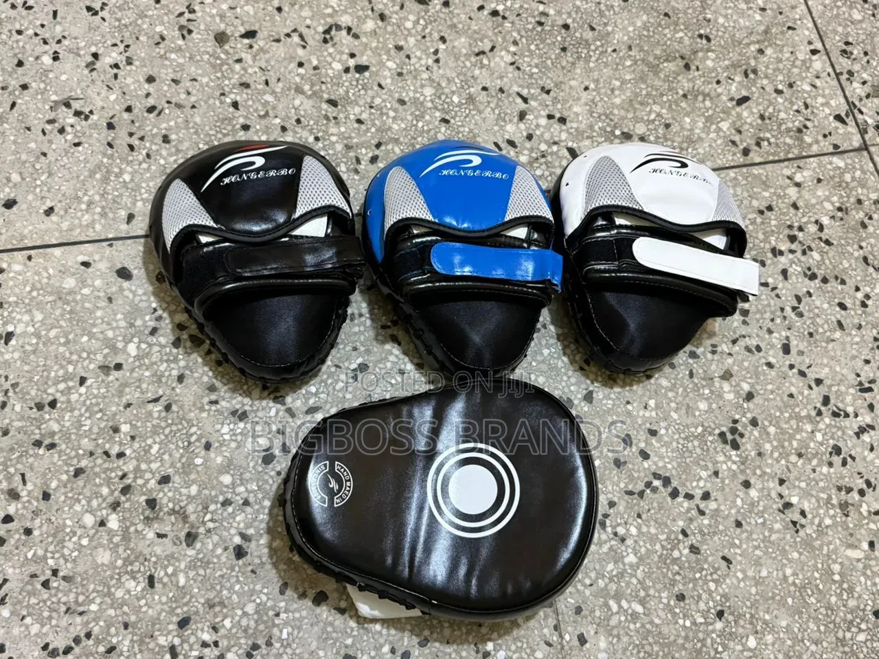 Professional Boxing Pads Curved Focus Mitts