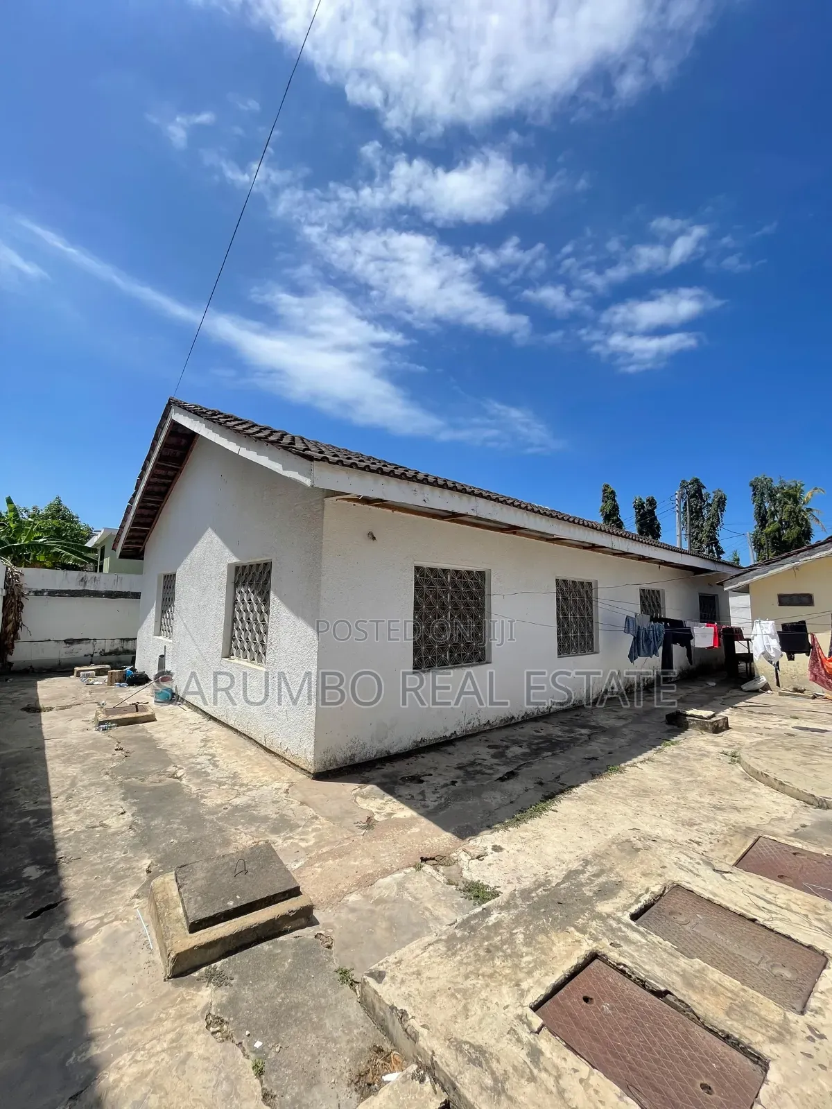 Kiwanja Kinauzwa Mbezi Beach Kwa Zena