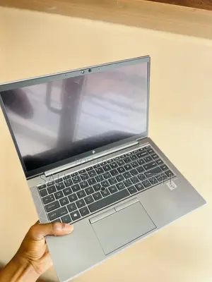 Laptop HP ZBook Firefly 14 G7 16GB Intel Core i7 SSD 512GB