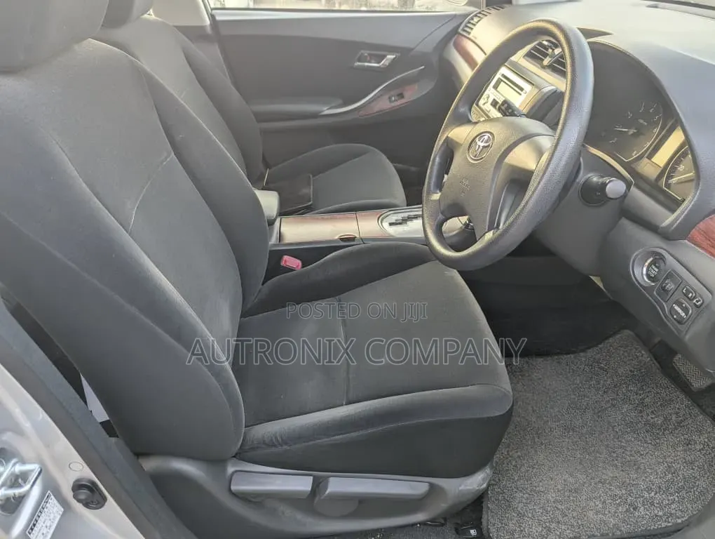 Toyota Premio 2007 Silver