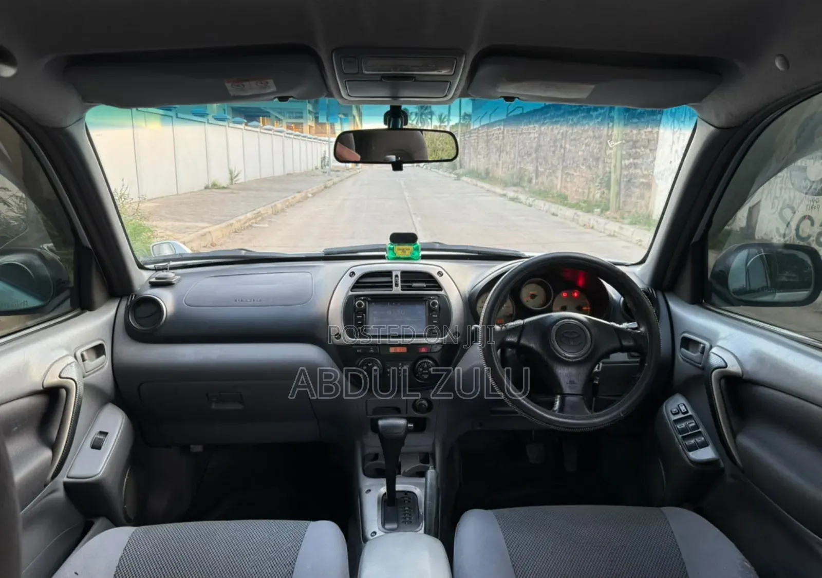 Toyota RAV4 Automatic 2003 Silver