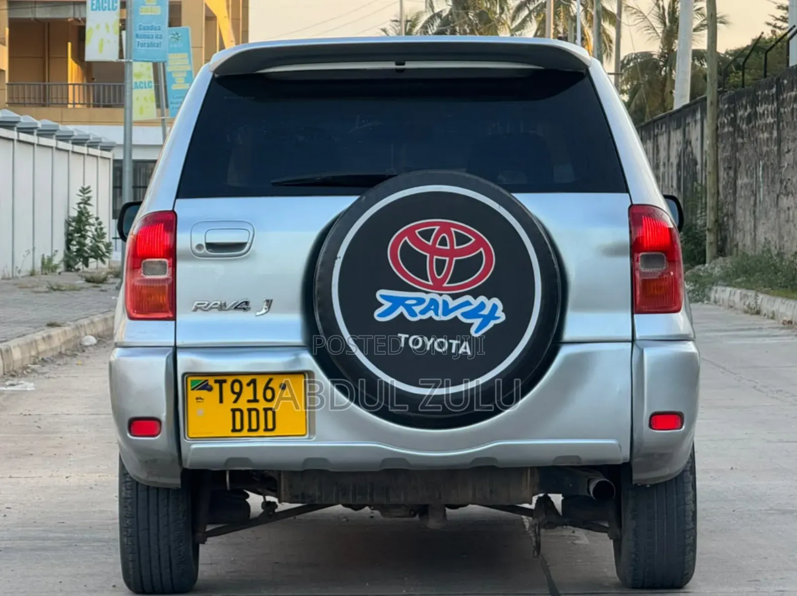 Toyota RAV4 Automatic 2003 Silver