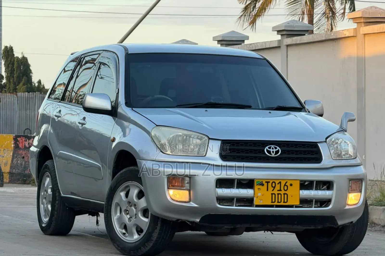 Toyota RAV4 Automatic 2003 Silver