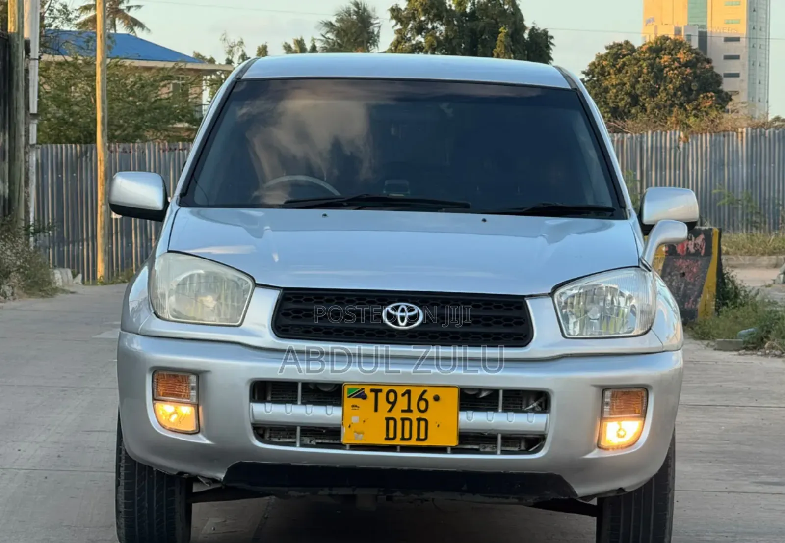 Toyota RAV4 Automatic 2003 Silver