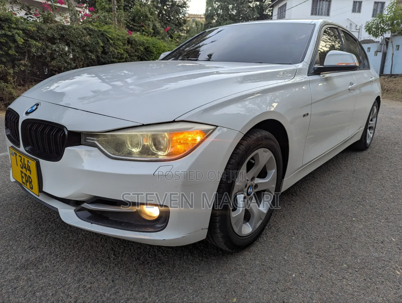 BMW 3 Series 2012 White