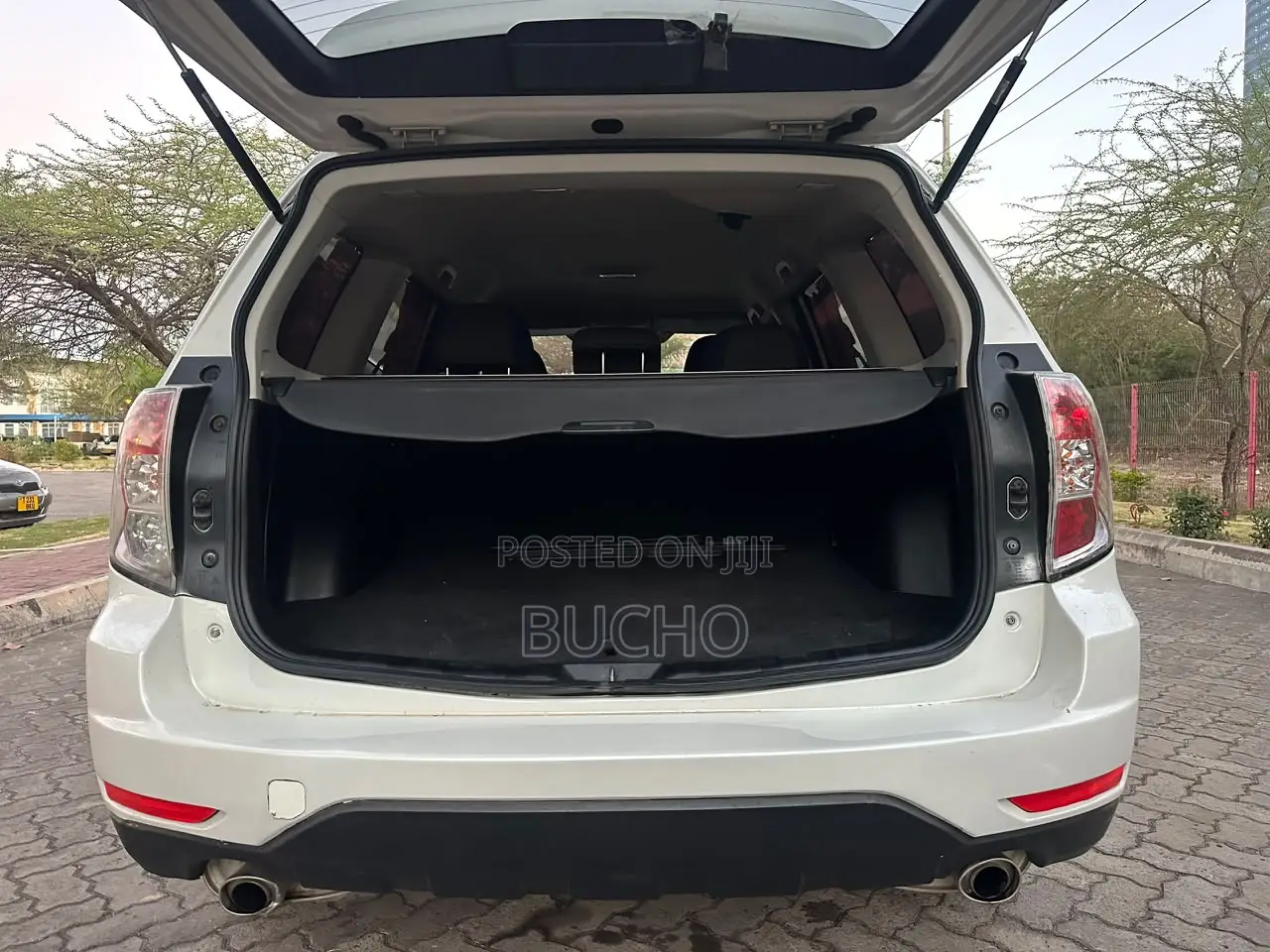 Subaru Forester 2010 White