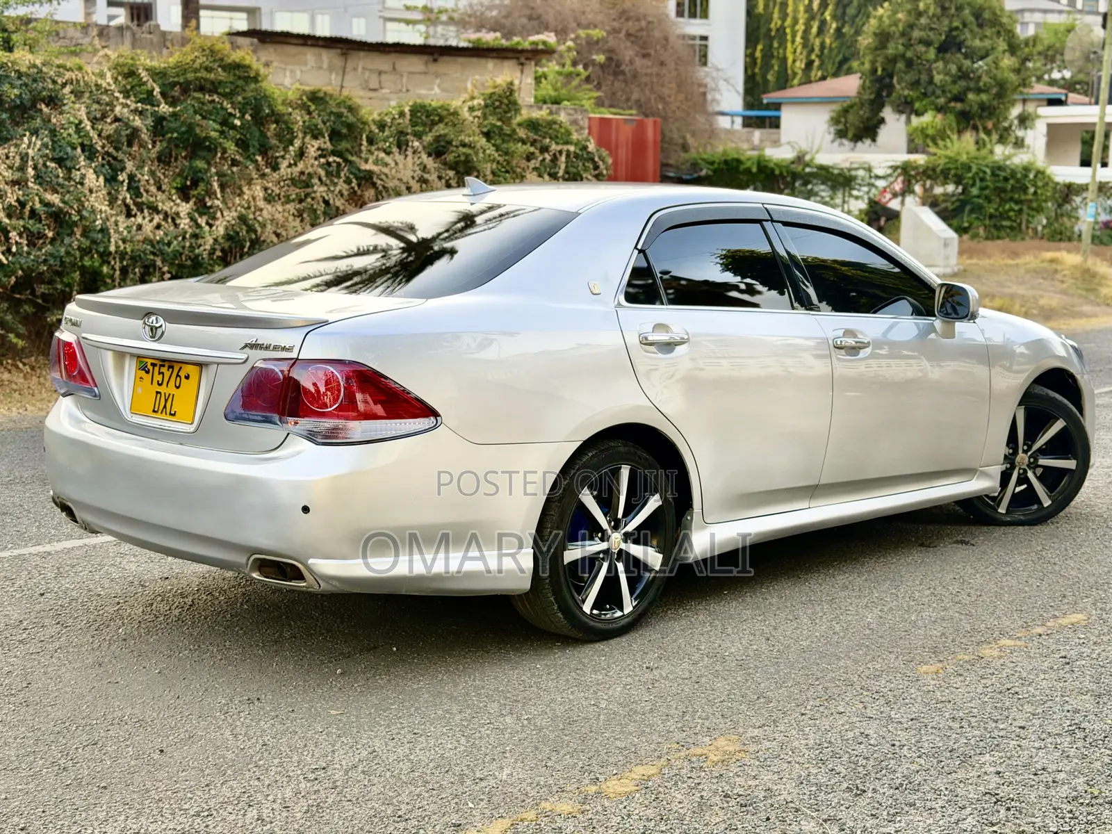 Toyota Crown 2010 Silver