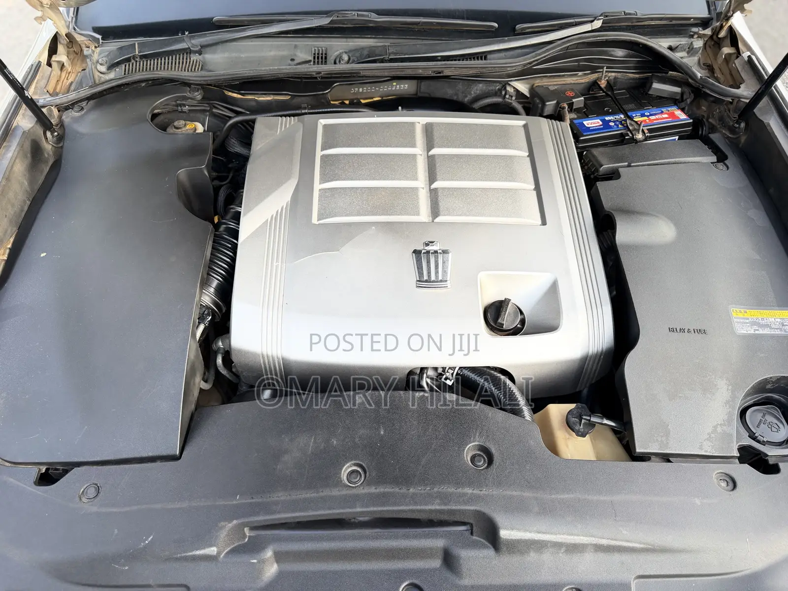 Toyota Crown 2010 Silver