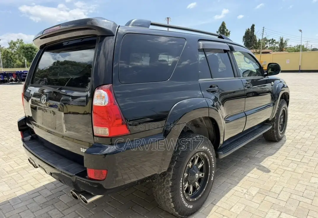 Toyota Hilux Surf 2.7 SSR 2007 Black