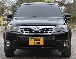 Subaru Forester 2011 Black